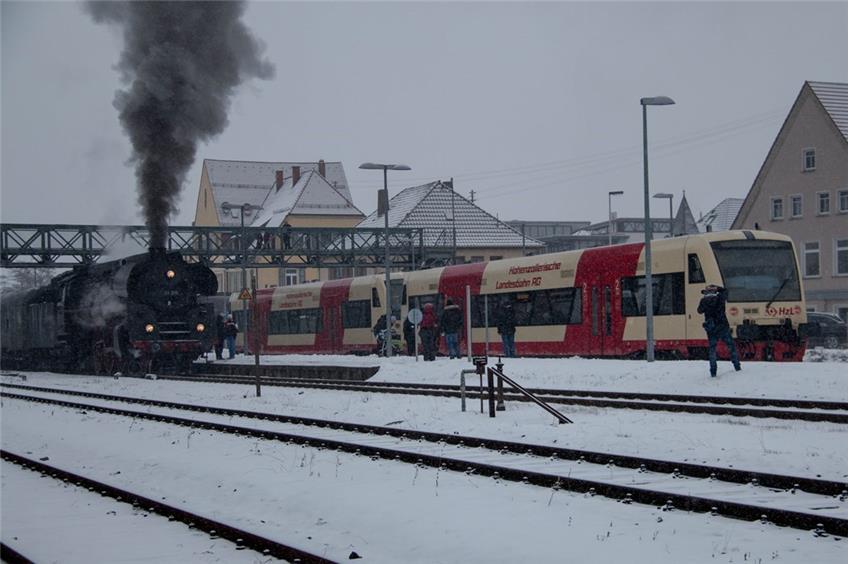 Winterzauber trifft Eisenbahnromantik