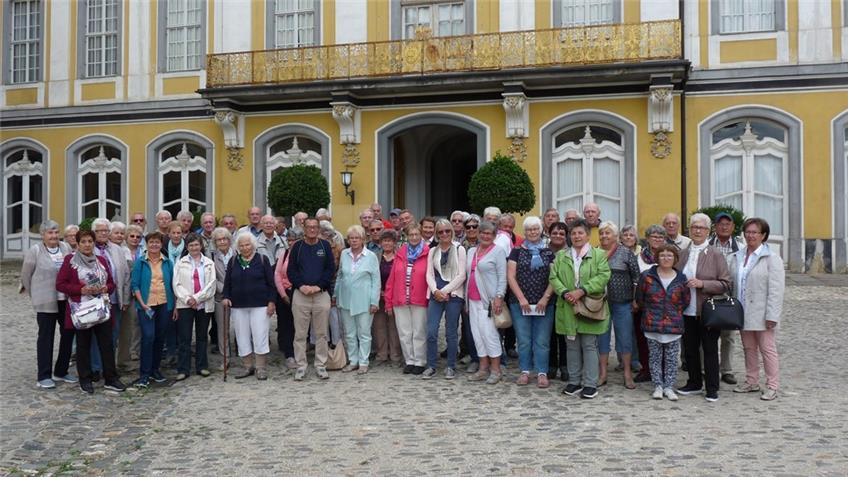 60 Senioren des Neuapostolischen Kirchenbezirks Albstadt erkunden Thüringen