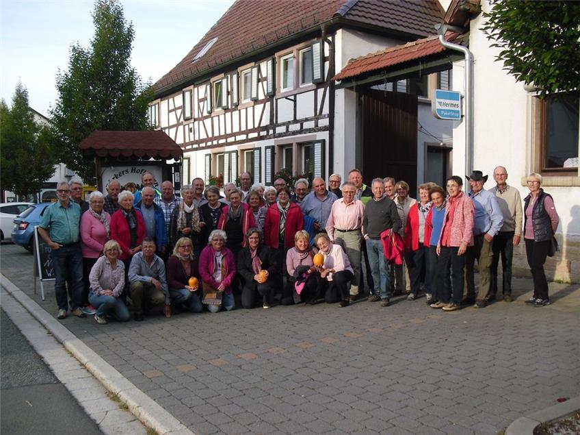 Mitglieder des Albvereins Pfeffingen besuchen die Domstadt Speyer