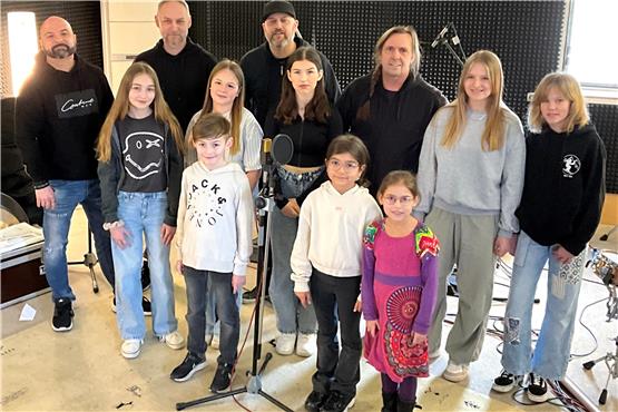 „Human Zoo“ holen kleine Stars ins Studio: Balinger Kinder singen für die „Daddys“