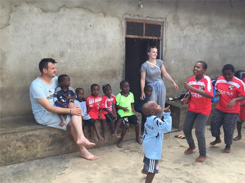 Jedes Tor hilft einem Kind im Waisenhaus auf Sansibar