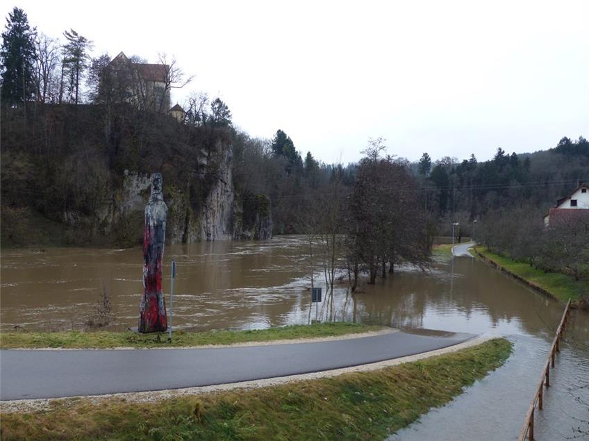 Hochwasser: Donau tritt bei Sigmaringen über die Ufer