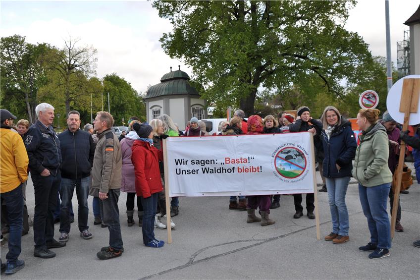 „Wir müssen laut bleiben“: BI Waldhof simuliert Fluglärm in zehn betroffenen Gemeinden