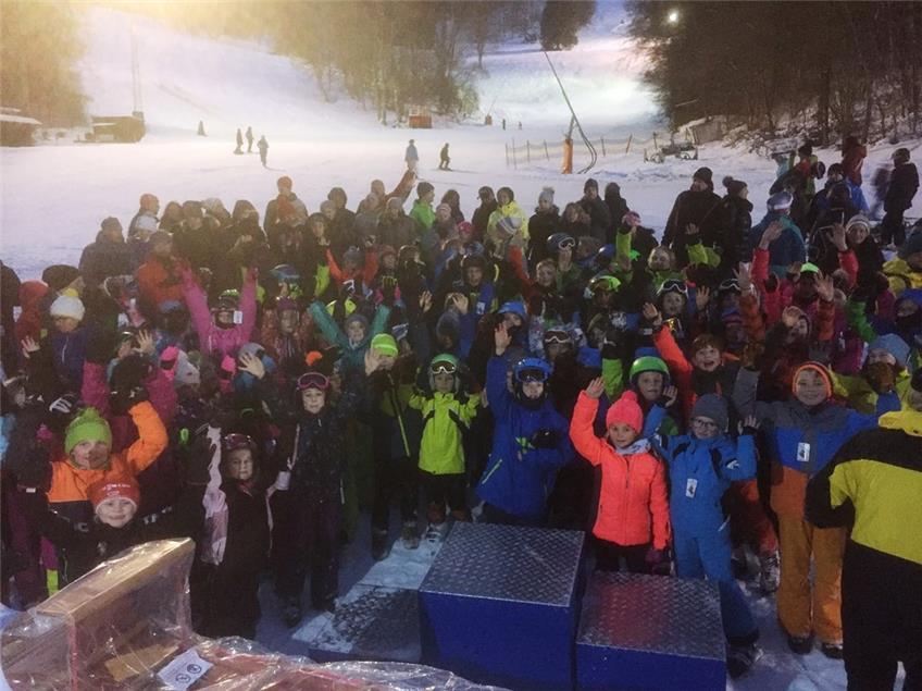 Die Jugend trainiert: ein Hauch von Olympia am Skilift Degerwand