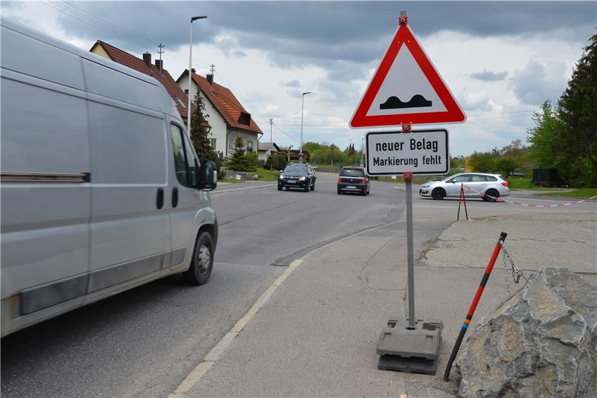 Belagsarbeiten: Von Freitag bis Montag ist die Ortseinfahrt von Weilstetten gesperrt