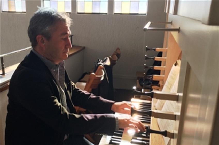 Der neue Geislinger Kirchenmusiker freut sich auf Bach und Mendelssohn an der Orgel