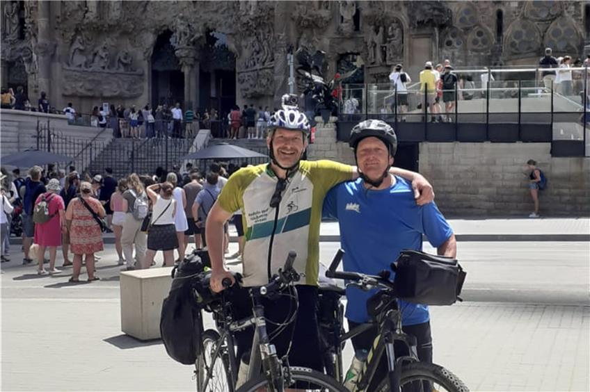 Mit dem Fahrrad von Hartheim nach Barcelona: 1200 Kilometer in zehn Etappen