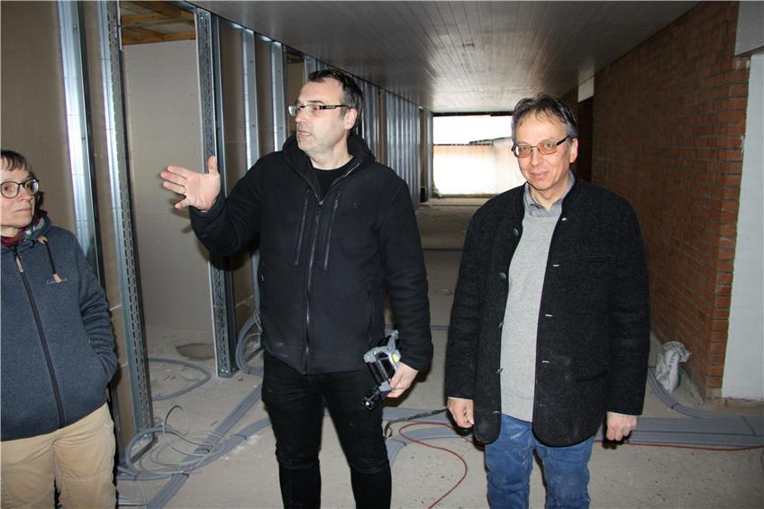 „Raum für Dich“: Auf der Baustelle des Gemeindezentrums Stiegel in Tailfingen geht es voran
