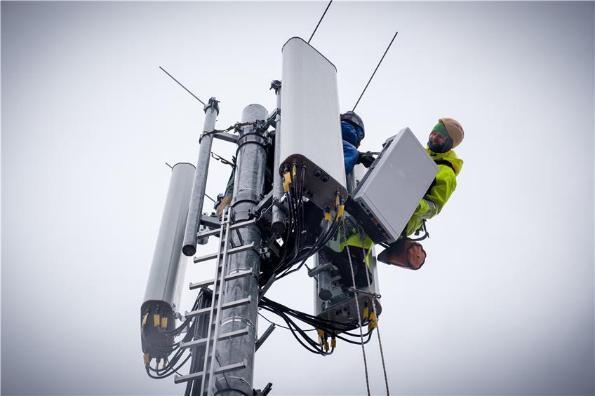 Vier Standorte mit 5G erweitert: Telekom treibt Mobilfunkausbau im Zollernalbkreis voran