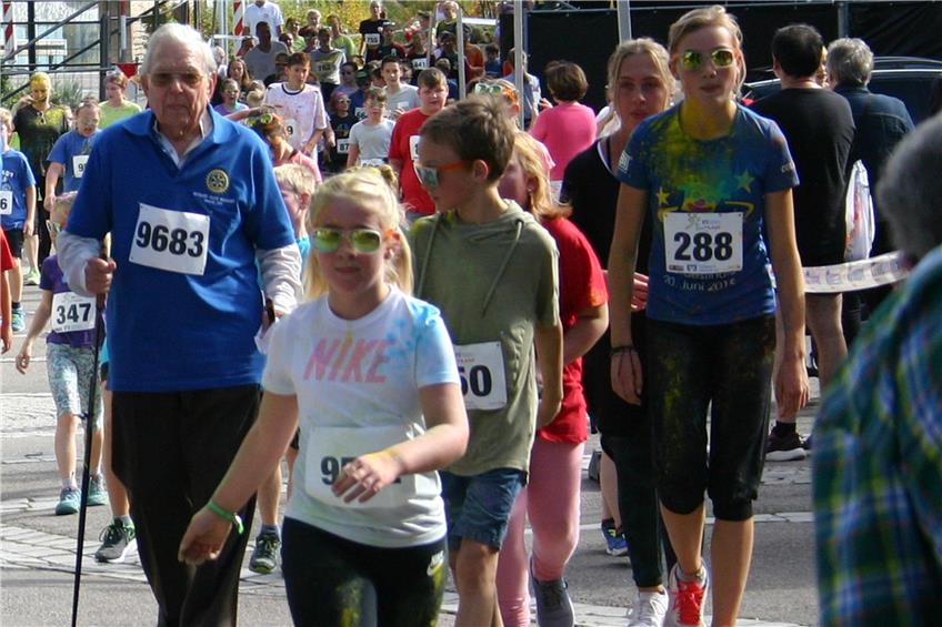 Mehr Läufer und mehr Runden: Neuer Rekord beim Charitylauf am Sonntag in Ebingen