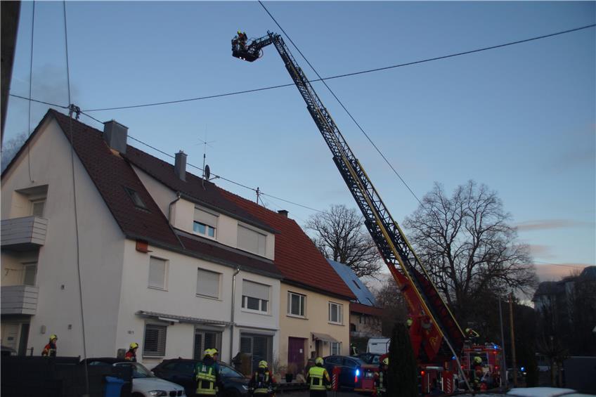 Schuppenbrand in Frommern: Feuerwehr verhindert Schlimmeres