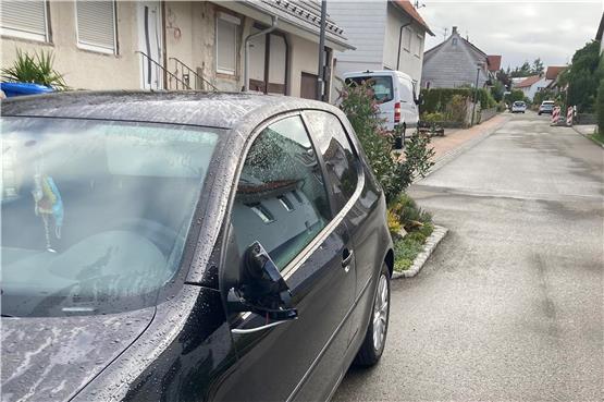Polizei sucht Zeugen: Mehr als zwei Dutzend Autos in Balingen und Geislingen beschädigt