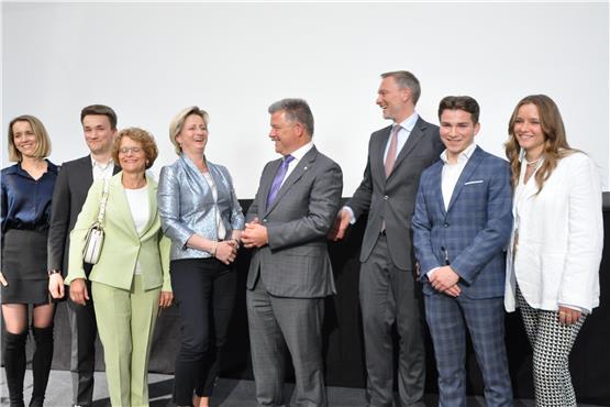 Firma Erbe weiht Neubau in Rangendingen ein: Der Finanzminister kommt persönlich