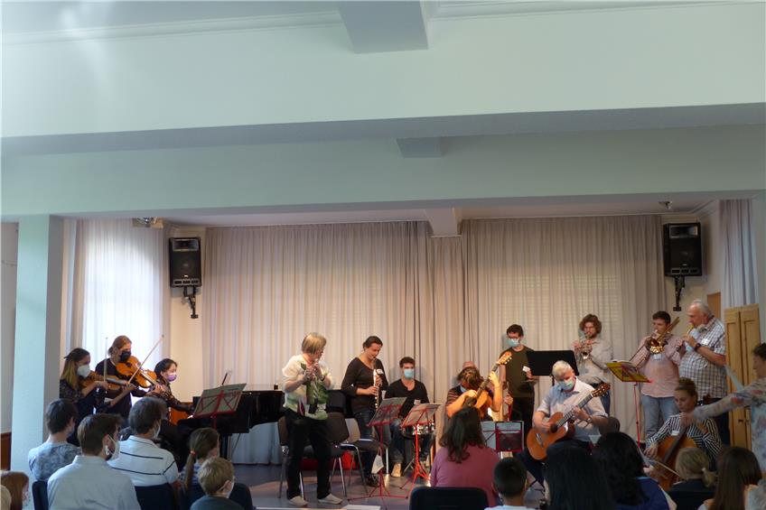 Die Musik- und Kunstschule Ebingen lädt Kinder ins musikalische Geisterschloss ein