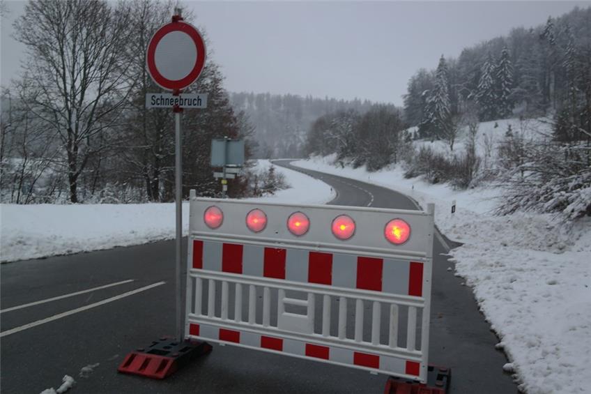 Straße nach Burgfelden ist noch bis Mittwochnachmittag gesperrt