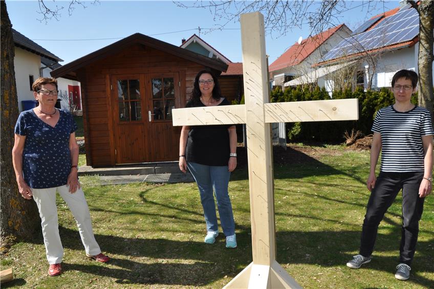 Zeichen der Hoffnung: Christen schaffen beim Schömberger Gemeindezentrum einen Ostergarten