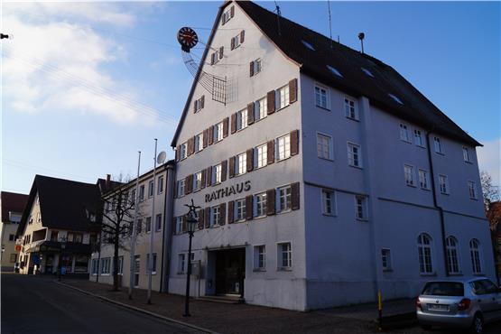Schömberger Rathaus bleibt, wo es ist: Räte verzichten auf den Kauf des Zollhauses