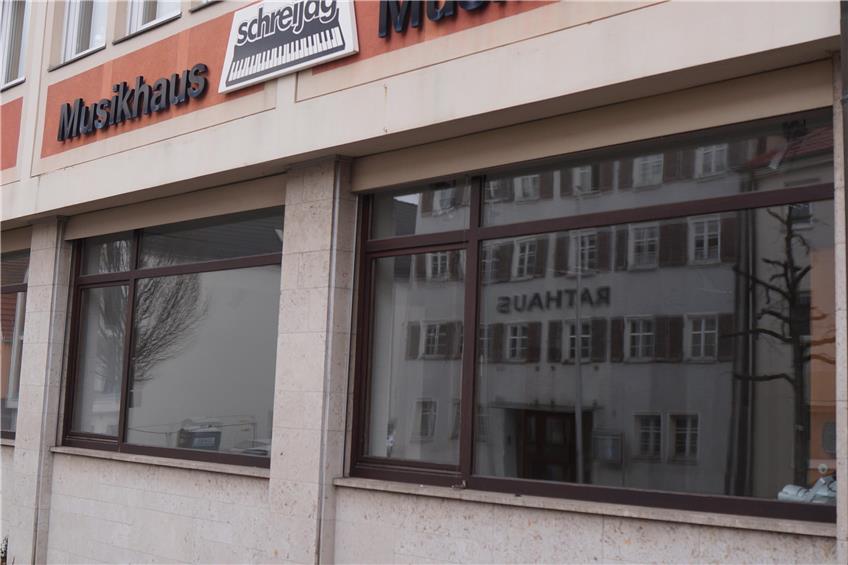 Handwerker kritisiert Schömberger Stadtverwaltung wegen Vergabepraxis – Bürgermeister kontert