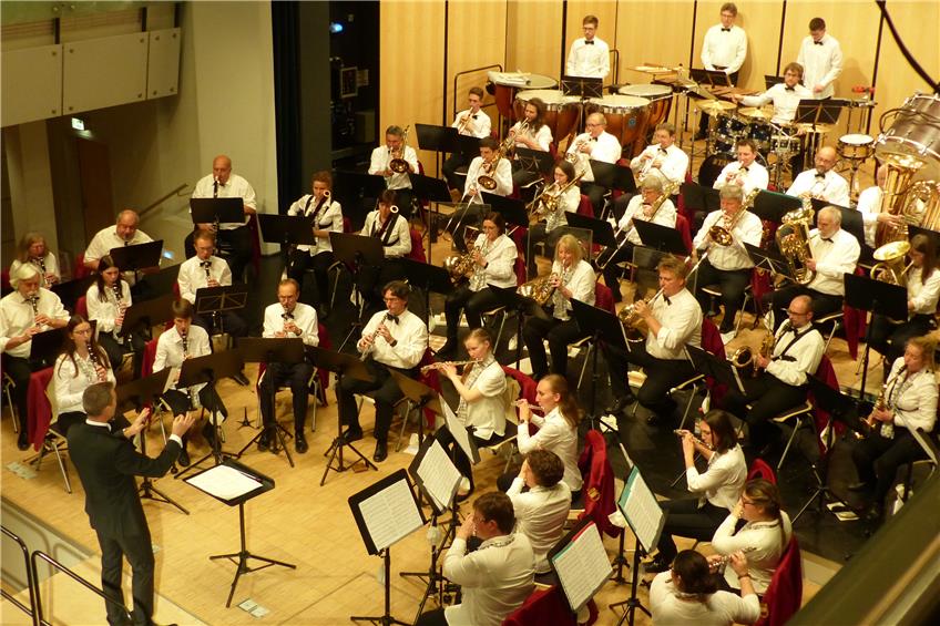 Das Städtische Orchester Albstadt verleitet sein Publikum mit facettenreicher Musik zum Träumen