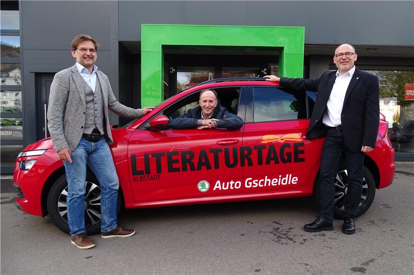 Literarisch auf Achse: Thomas Faltin ist nun mit seinem neuen Albschreiber-Auto unterwegs