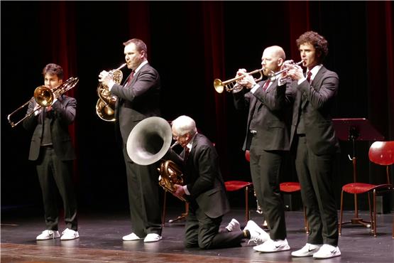Eine Sternstunde des glänzenden Blechs – Canadian Brass begeistert in der Stadthalle Balingen