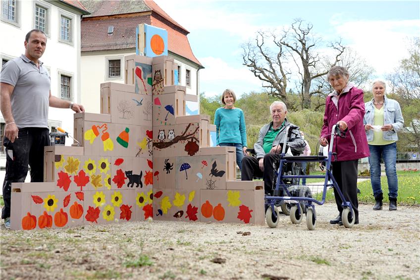Ein Geislinger Generationenprojekt wächst: Schlosspark wird zur märchenhaften Kunstmeile