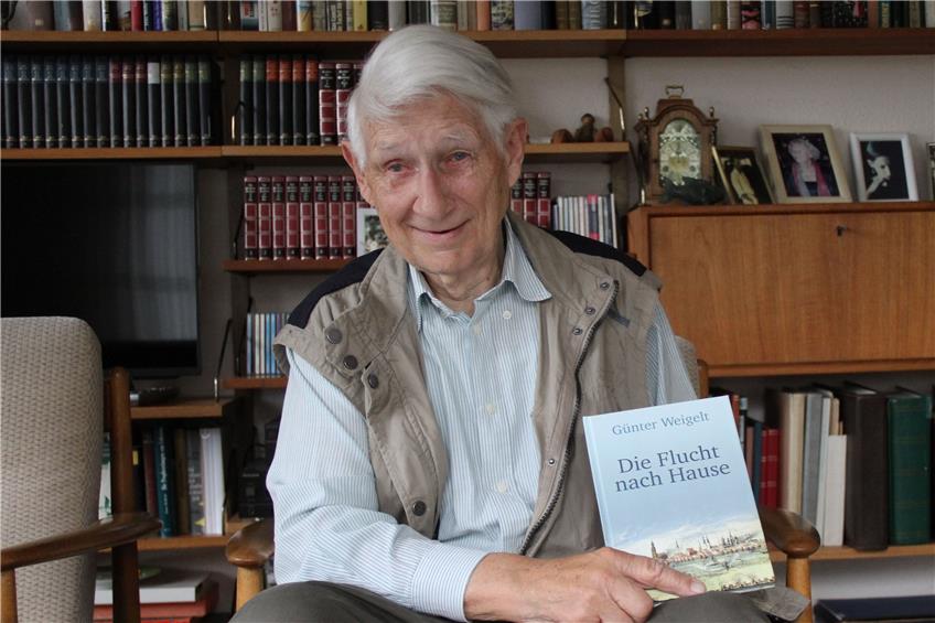 Erstlingswerk mit 91: Der Balinger Günter Weigelt stellt sein Buch vor