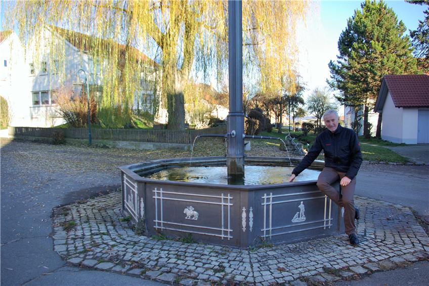 Munter sprudelnd geht Benzingens ältester Brunnen ins Jubiläumsjahr