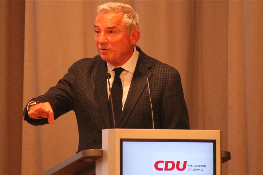 Verbaler Schlagabtausch: Balinger Landrat attackiert CDU-Landeschef beim Kreisparteitag