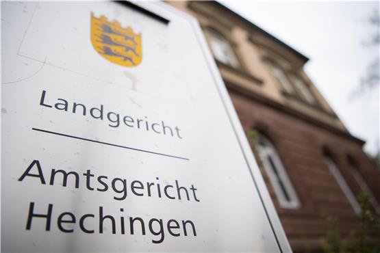 Drei Männer vor Gericht: 25-Jährige im Auto am Waldrand bei Albstadt vergewaltigt