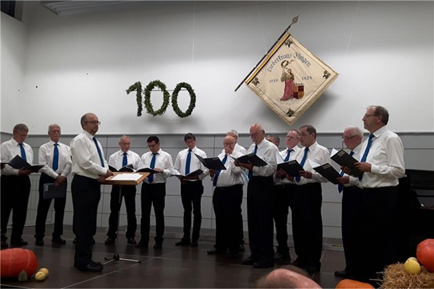Wortwörtliche Jubelchöre: Festkonzert zum 100-jährigen Bestehen des Liederkranzes Isingen