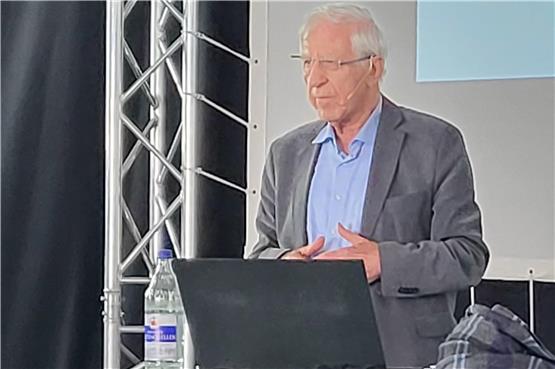 Klimawandel – Franz Alt refereriert in Schömberg über das Überlebensproblem der Menschheit