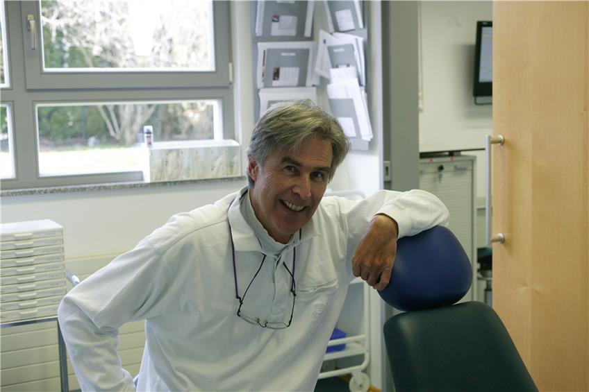 30 Jahre Zahnspange: Dr. Engelfried, eine Institution in Balingen, übergibt seine Praxis