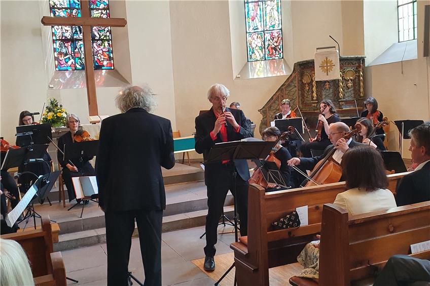 Das Ebinger Kammerorchester in der Kapellkirche: Warum ein Stück wie fallender Schnee klingt