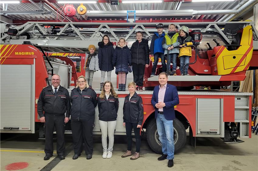 Die Albdrachen legen los – neue Kindergruppe der Feuerwehr Albstadt ist am Start