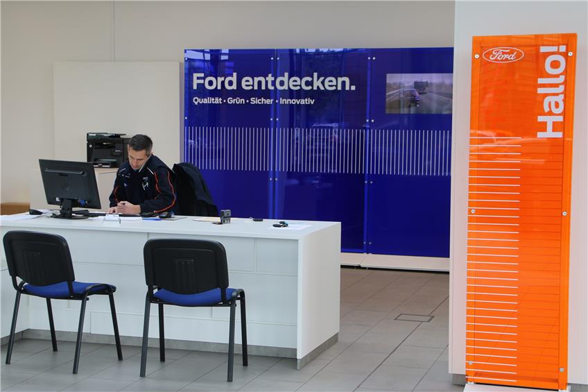 Auto Schmid in Balingen eröffnet nach Umbau wieder