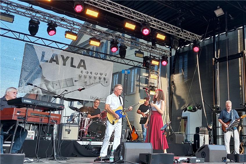 Die Band „Layla“ zollt Eric Clapton in Balingen wahrhaft Tribut, ohne ihn nur zu kopieren