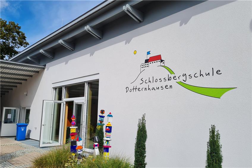 Schlossbergschule Dotternhausen: Bald soll man auch die Fenster des neuen Musikraums öffnen können