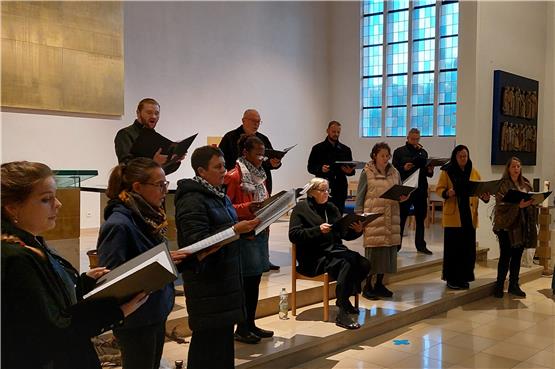 Chorkonzert in Onstmettingen: Wohltönender Gesang fasst die Seelen unmittelbar an