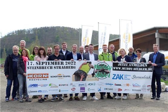 „Es geht endlich los“: Was die Teilnehmer des Muddy Älbler 2022 in Straßberg erwartet