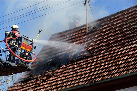Elternhaus brennt nieder: Prozessauftakt für 39-Jährigen wegen schwerer Brandstiftung