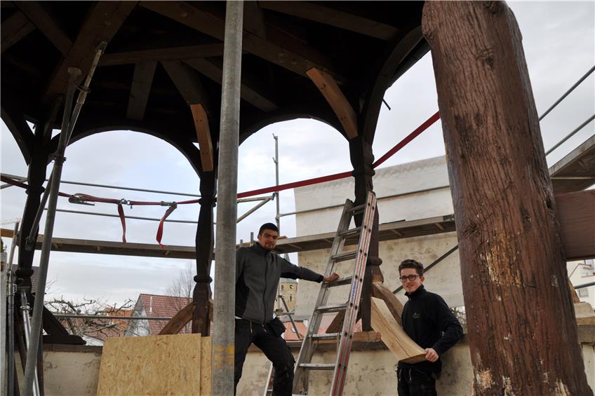 „Alles, was alt ist, machen wir“: Offener Pavillon im Geislinger Schlosspark wird saniert
