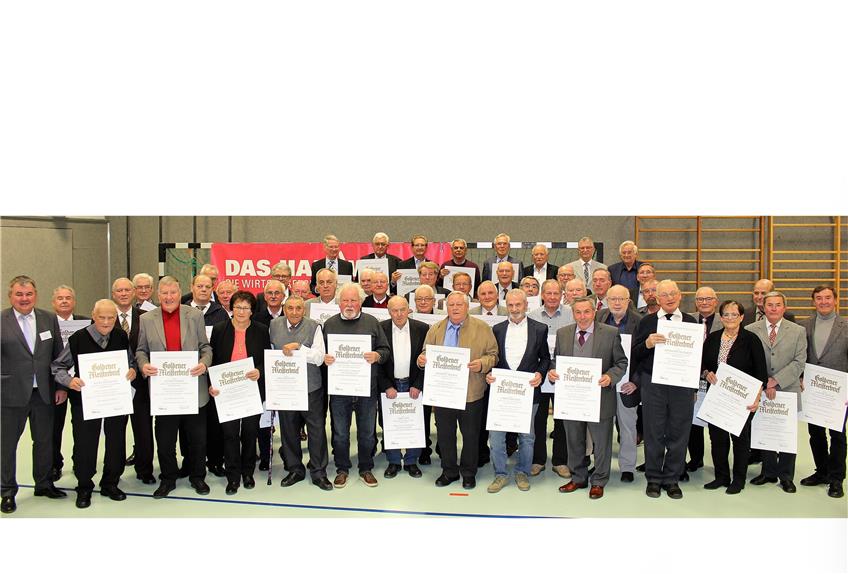 Fleiß als Motor: Kreishandwerkerschaft verleiht 67 Goldene Meisterbriefe in Geislingen