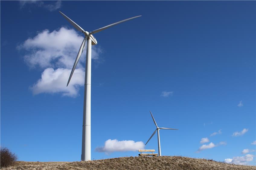 Windkraftanlagen und Freiflächen-Photovoltaik: Erste Plankarten für Zollernalbkreis liegen vor
