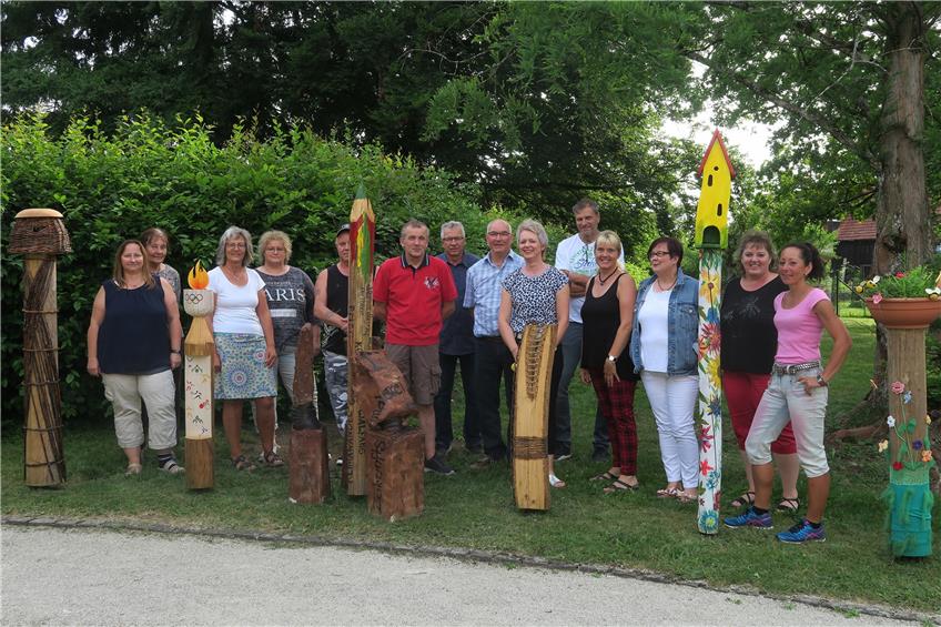 Kreative Geislinger Hobbykünstler: Ein ganz besonderer Skulpturenweg im Schlossgarten