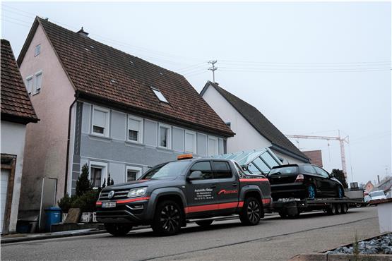 Ermittlungen zu Doppelmord in Altenstadt: 32-jähriger Tatverdächtiger aus Pfeffingen in U-Haft