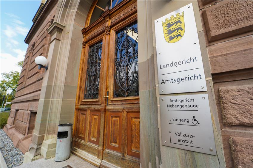 Eigene Tochter missbraucht: Landgericht Hechingen verurteilt 34-Jährigen zu Gefängnisstrafe