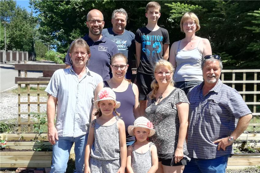Ein Dorf zum Anbeißen: Förderverein Zillhausen legt essbare Beete an für alle