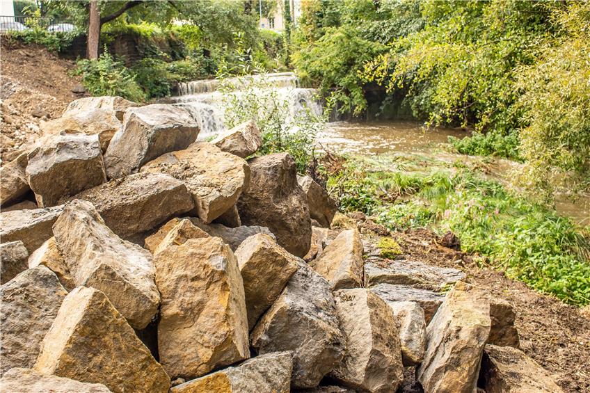 Nachhaltigkeit: Steine aus Balinger Keller kehren an ihren alten Platz in der Stadtmauer zurück