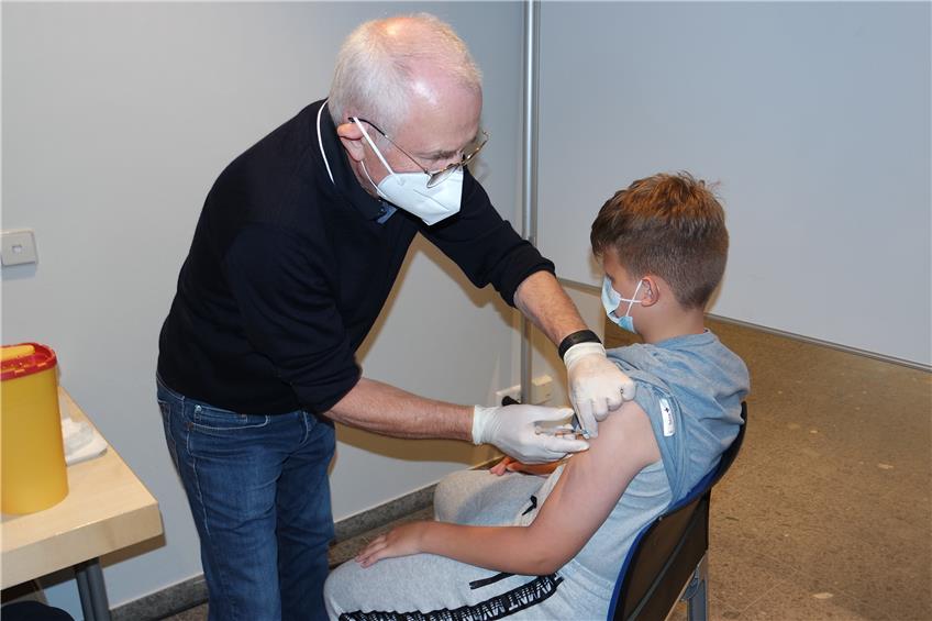 Aktion der Stadt Albstadt in Schulen: Rund 200 Schülerinnen und Schüler wurden geimpft